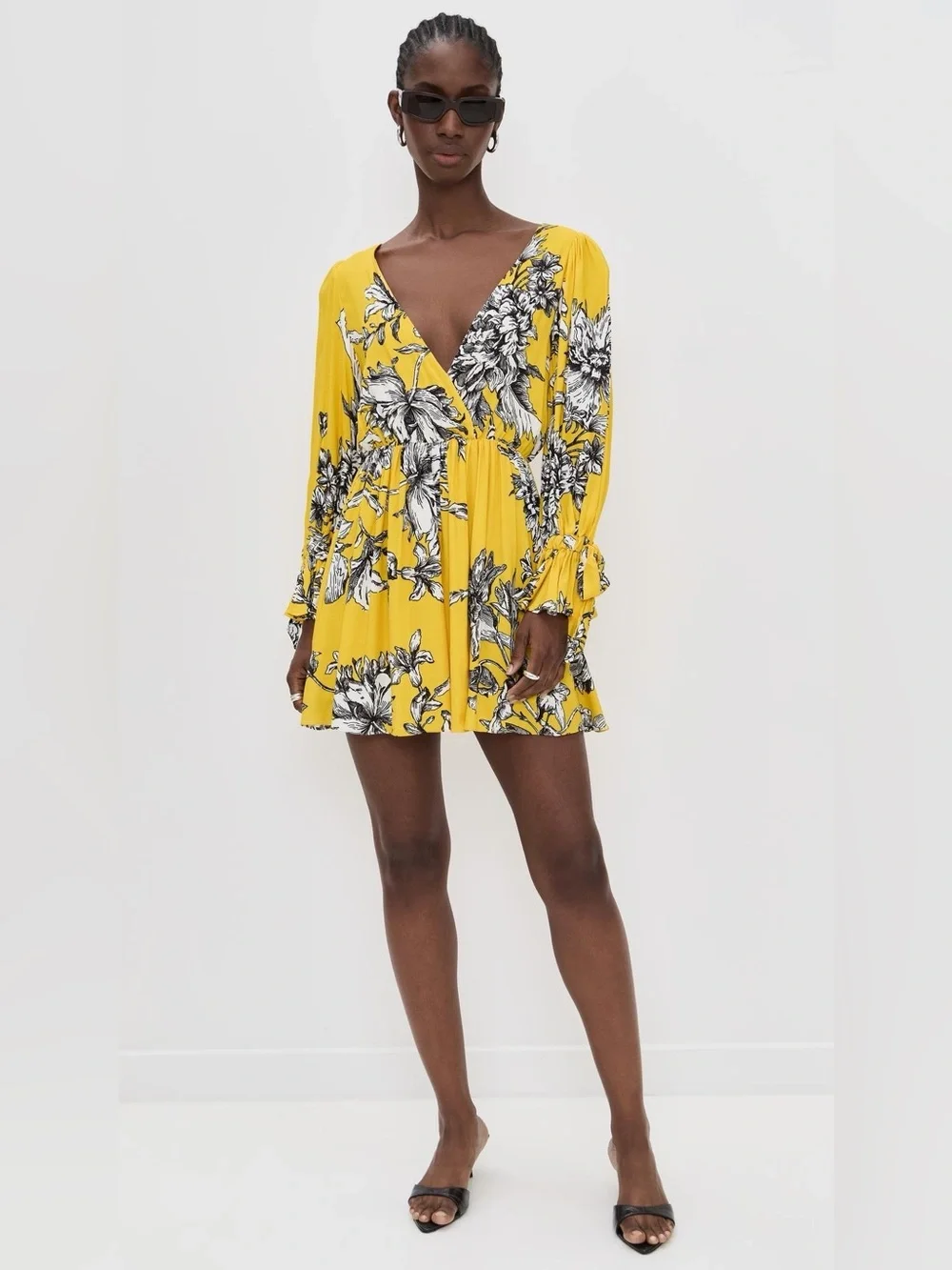 Alice + Olivia Clarissa Yellow Floral V-Neck Long Sleeve Mini Dress